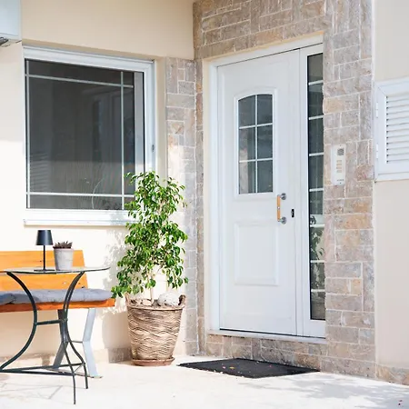 Ansolive Retreats Apartamento Kalamata