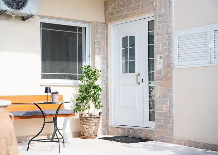 Ansolive Retreats Daire Kalamata